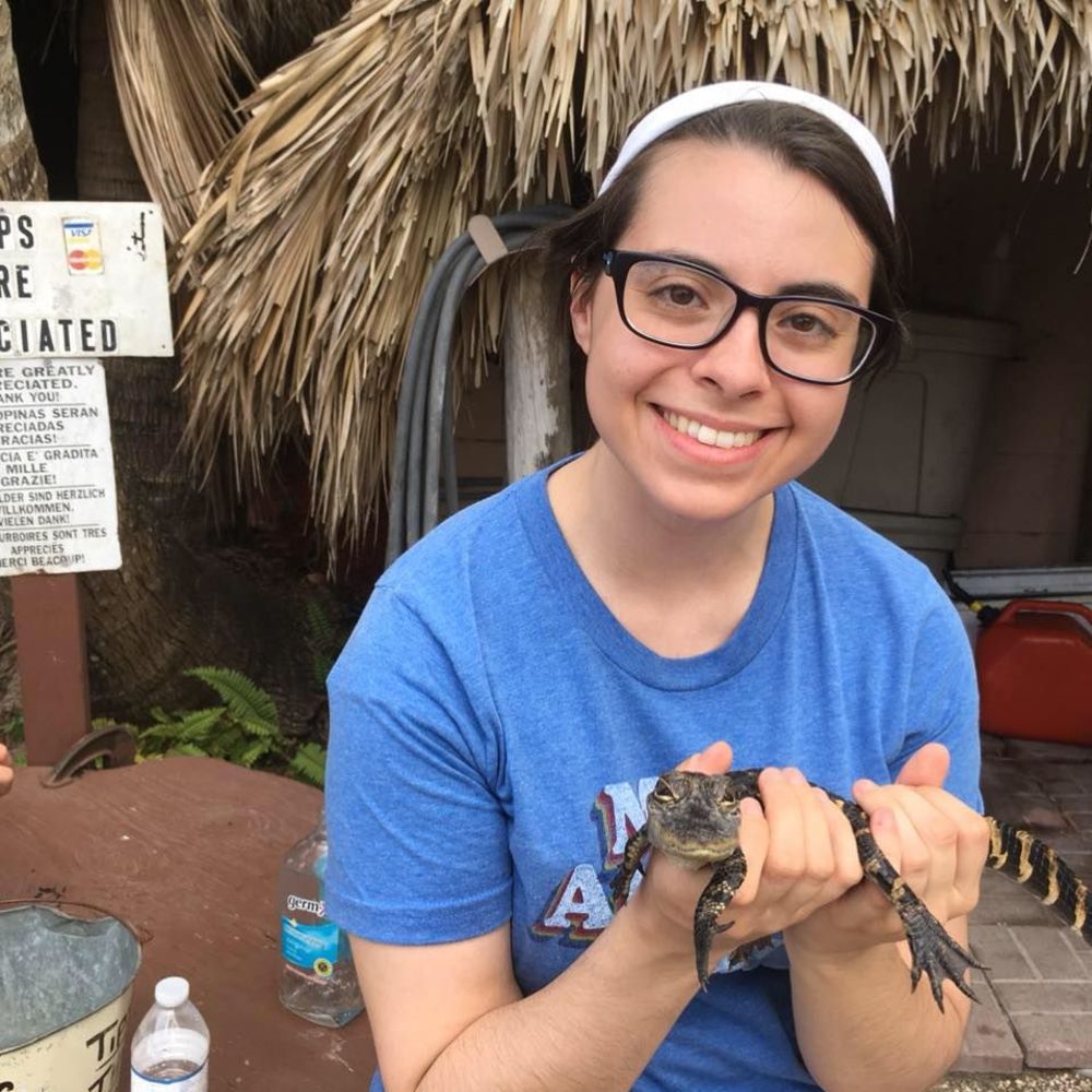 Meet your Posher, Julia